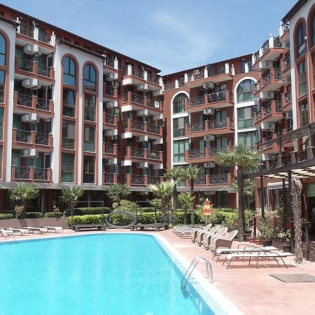 Chateau Del Marina Apart Complex Aparthotel Nesebar Bagian luar foto